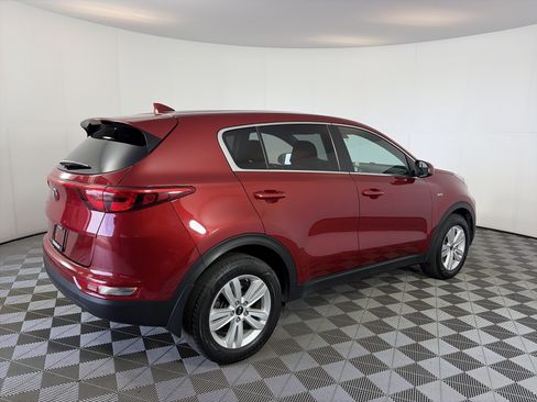 Used 2017 Kia Sportage LX AWD/4WD image 6