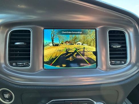 Used 2023 Dodge Charger SXT RWD image 15