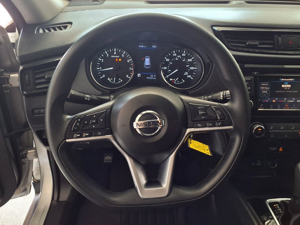 Used 2018 Nissan Rogue S FWD image 5