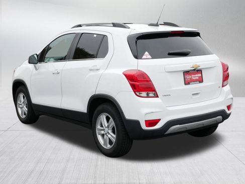 Used 2019 Chevrolet Trax LT w/ LPO, Cargo Package image 5