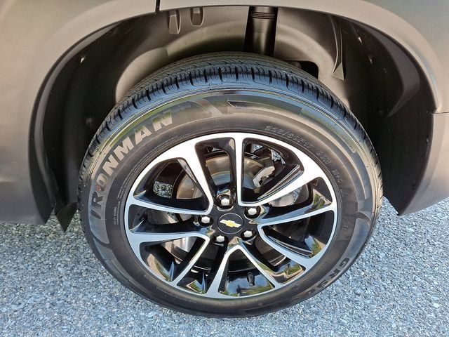 Used 2025 Chevrolet TrailBlazer LT AWD/4WD image 12