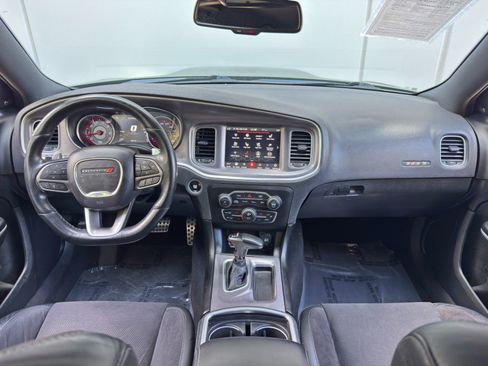 Used 2020 Dodge Charger Scat Pack RWD image 11