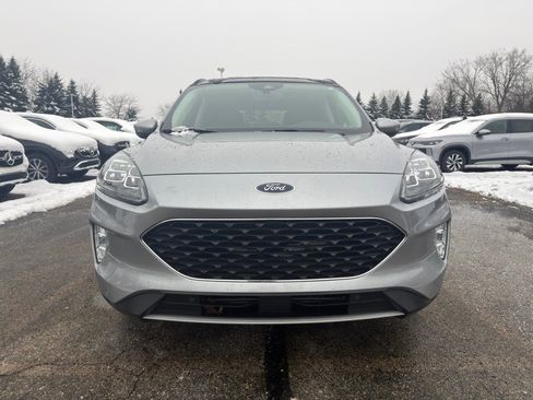 Used 2022 Ford Escape Titanium w/ Class II Trailer Tow Package image 2