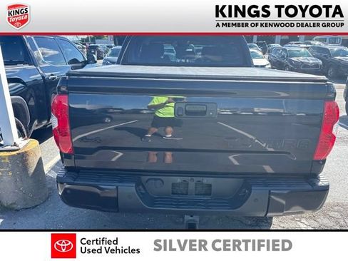 Used 2020 Toyota Tundra SR5 w/ SR5 Convenience Package AWD/4WD image 6