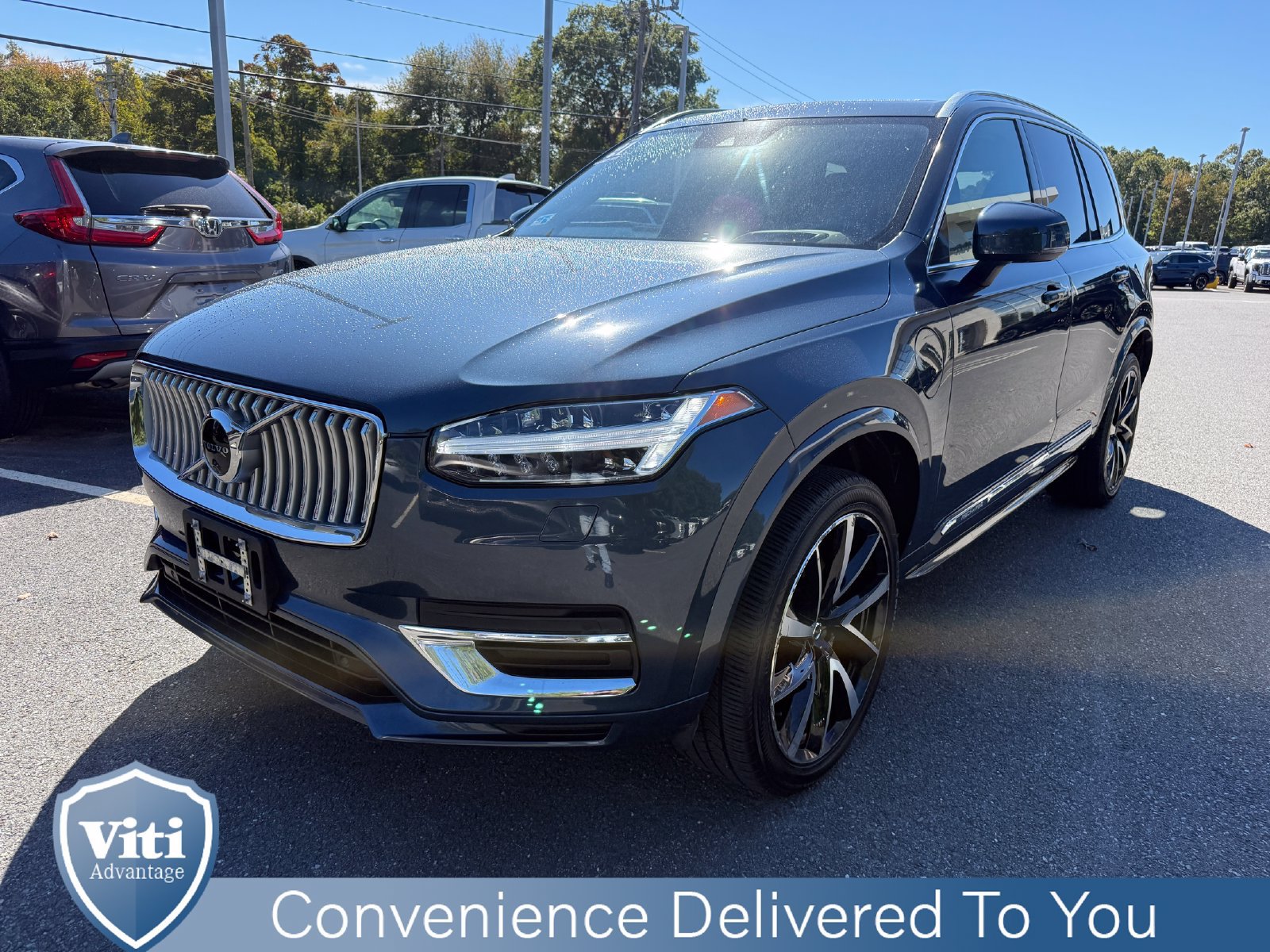Used 2021 Volvo XC90 T8 Inscription Expression w/ Advanced Package AWD/4WD image 4