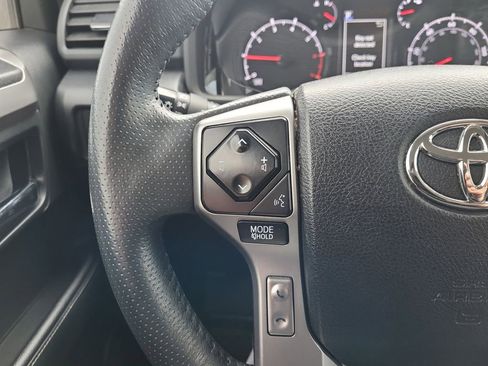 Used 2021 Toyota 4Runner SR5 image 17