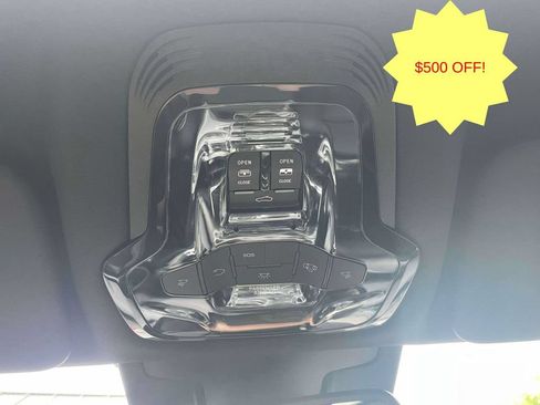Used 2024 Alfa Romeo Stelvio Veloce AWD/4WD image 34