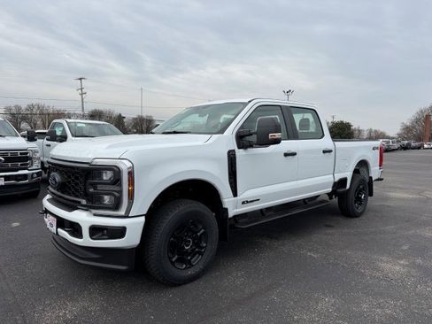 New 2026 Ford F350 XL w/ STX Appearance Package AWD/4WD image 4