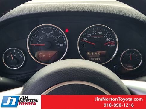 Used 2013 Jeep Wrangler Unlimited Rubicon AWD/4WD image 17
