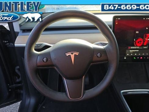 Used 2023 Tesla Model Y Long Range image 8