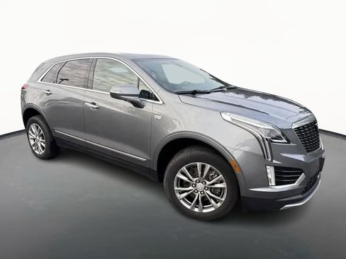 Used 2021 Cadillac XT5 Premium Luxury image 2