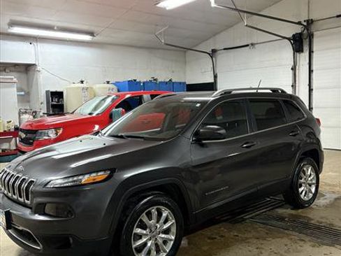 Used 2015 Jeep Cherokee Limited w/ Trailer Tow Group image 21
