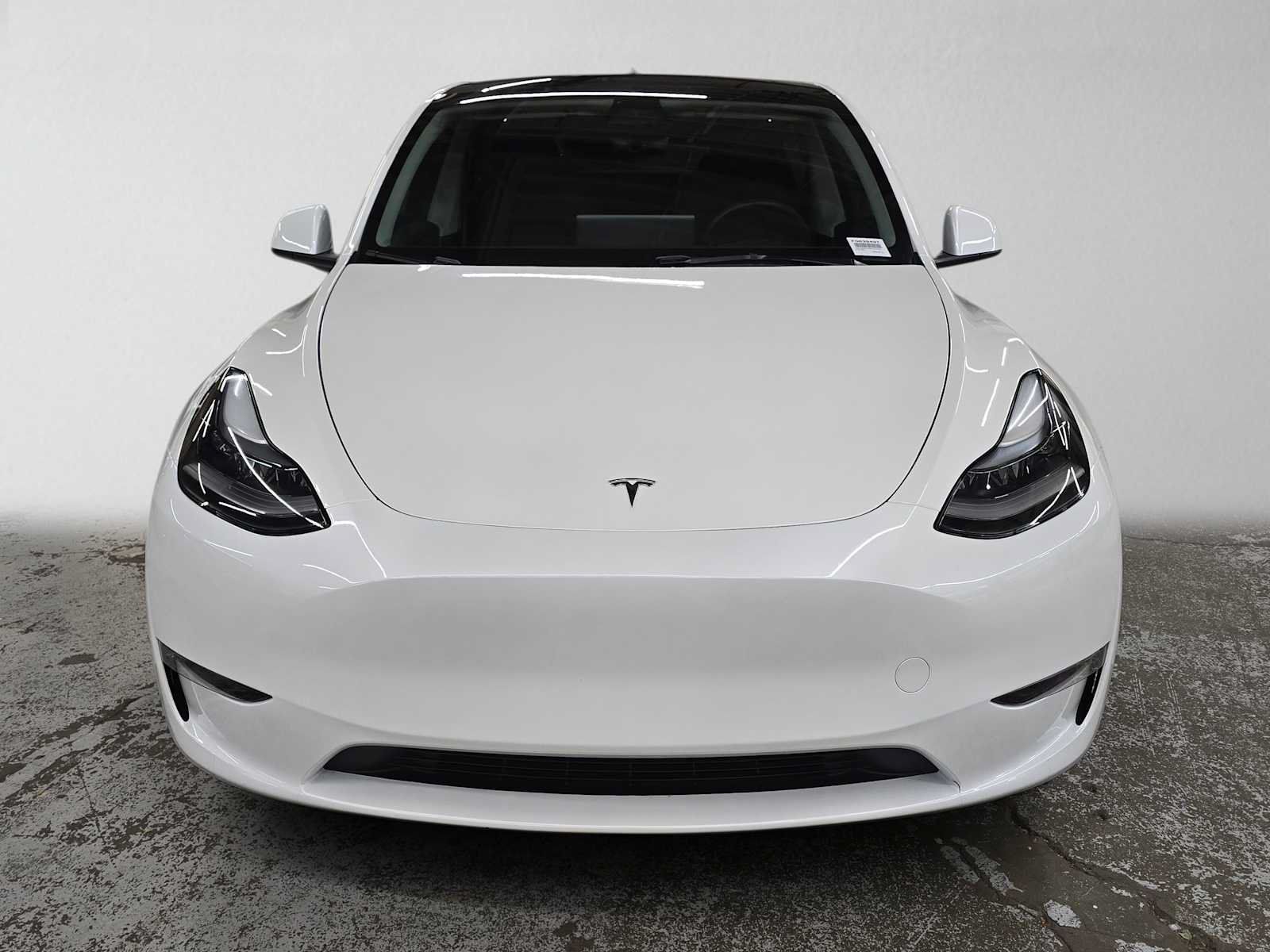 Used 2024 Tesla Model Y Performance AWD/4WD image 8