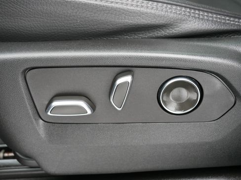 Used 2023 GMC Yukon Denali image 20