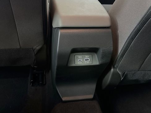 Certified 2025 Subaru Crosstrek 2.0i Premium image 28