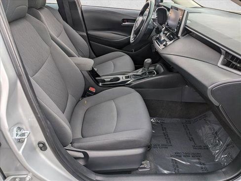 Used 2021 Toyota Corolla LE w/ Carpet Mat Package (TMS) image 18