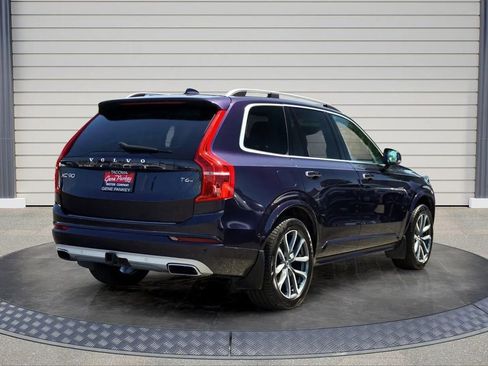 Used 2017 Volvo XC90 T6 Momentum w/ Vision Package AWD/4WD image 7
