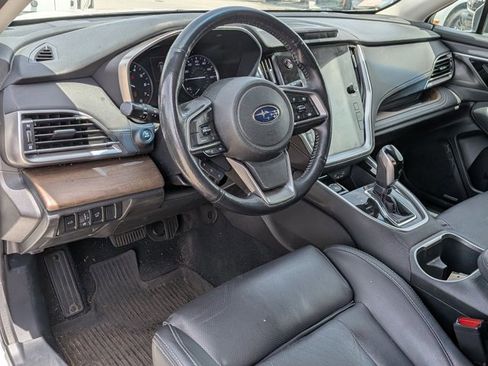 Used 2022 Subaru Outback Limited image 9