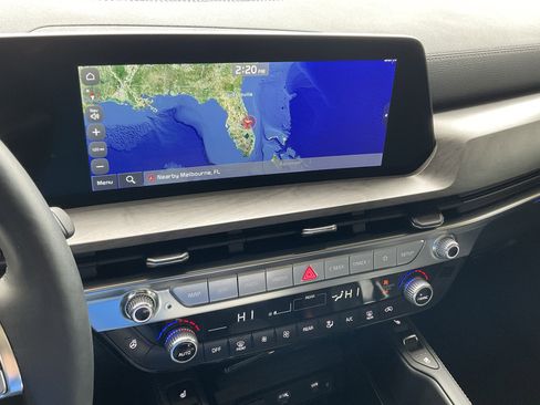 Used 2025 Kia Telluride SX Prestige X-Line image 18