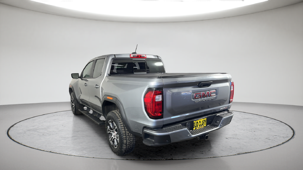 Used 2023 GMC Canyon AT4 w/ AT4 Premium Package AWD/4WD image 11