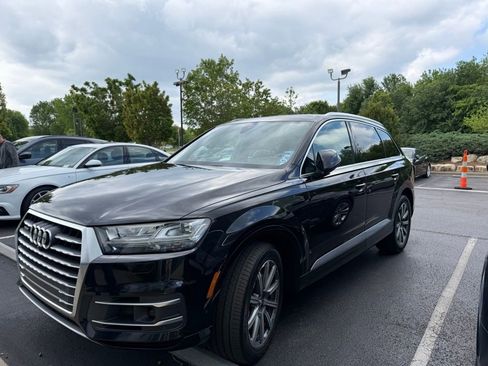 Used 2019 Audi Q7 3.0T Prestige w/ Prestige Package AWD/4WD image 1