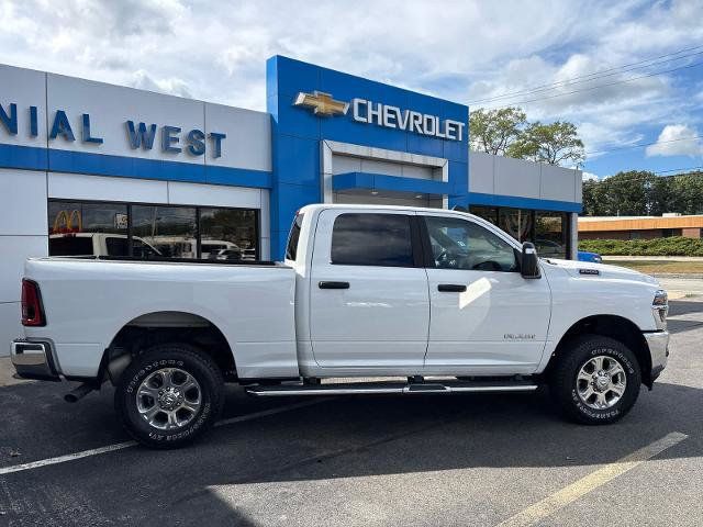 Used 2026 RAM 2500 Big Horn AWD/4WD image 4