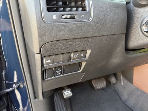 Used 2017 INFINITI QX80 4WD image 14
