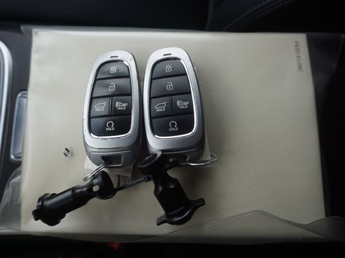 Used 2023 Hyundai Santa Fe XRT image 36