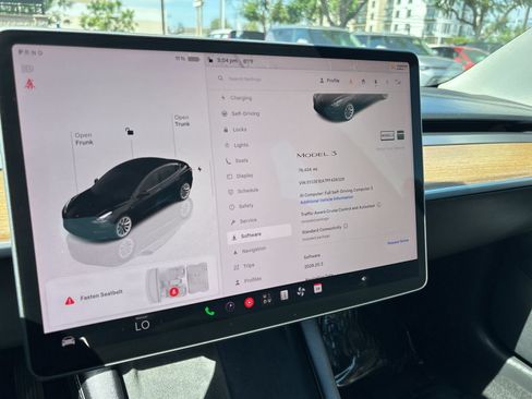 Used 2023 Tesla Model 3 Standard Range RWD image 11