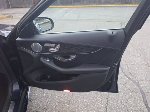 Used 2015 Mercedes-Benz C 300 Sedan image 49