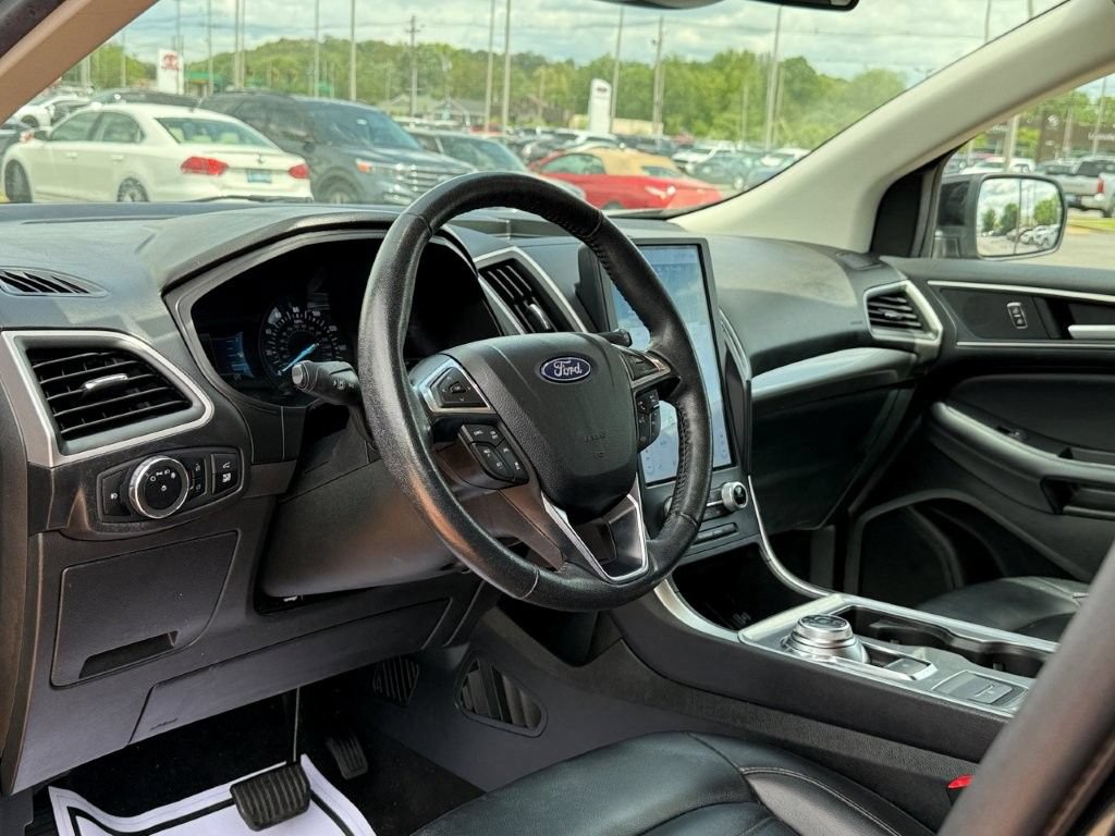 Used 2023 Ford Edge SEL w/ Convenience Package AWD/4WD image 11