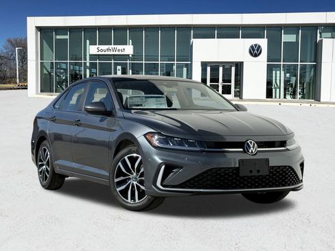 New 2026 Volkswagen Jetta SE image 1