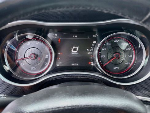 Used 2017 Dodge Charger R/T RWD image 12