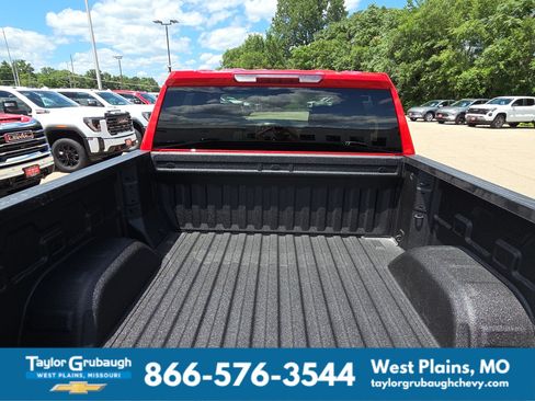 New 2026 Chevrolet Silverado 1500 Custom AWD/4WD image 8