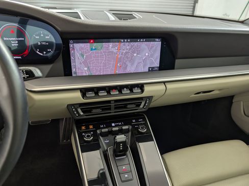 Used 2021 Porsche 911 Carrera image 28