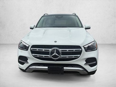 Used 2024 Mercedes-Benz GLE 350 4MATIC image 2