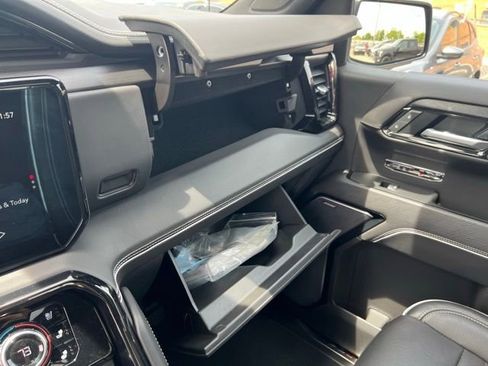 Used 2022 GMC Sierra 1500 AT4X AWD/4WD image 20