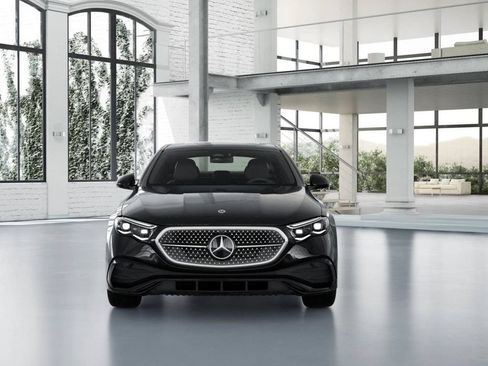 New 2026 Mercedes-Benz E 350 4MATIC Sedan image 7