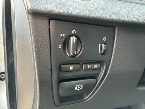 Used 2008 Volvo XC90 V8 Sport image 11