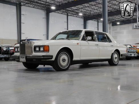 Used 1986 Rolls-Royce Silver Spur image 12