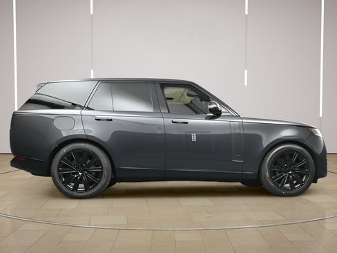 Used 2026 Land Rover Range Rover SE AWD/4WD image 26