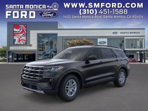New 2026 Ford Explorer Active RWD image 1
