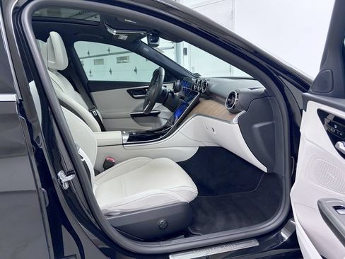 Certified 2023 Mercedes-Benz C 300 4MATIC Sedan image 18