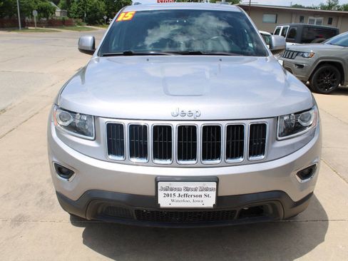 Used 2015 Jeep Grand Cherokee Laredo w/ Quick Order Package 23E AWD/4WD image 4