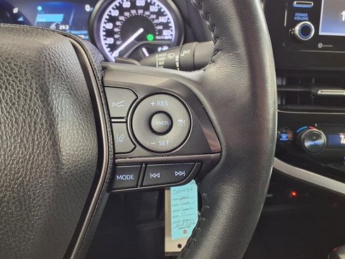 Used 2022 Toyota Camry SE image 27