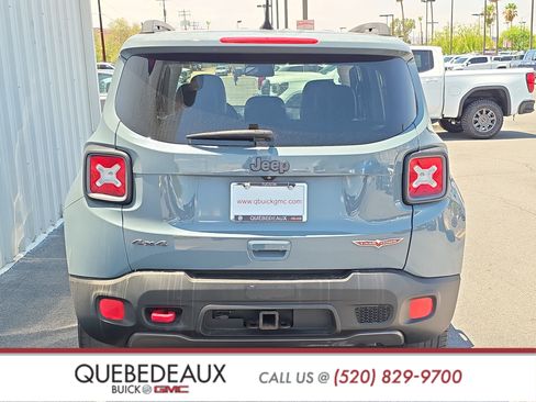 Used 2018 Jeep Renegade Trailhawk AWD/4WD image 6