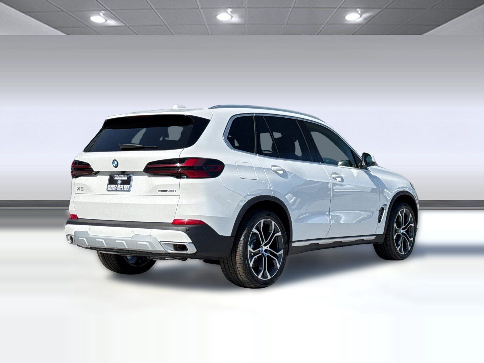 Used 2026 BMW X5 sDrive40i w/ Climate Comfort Package RWD image 9