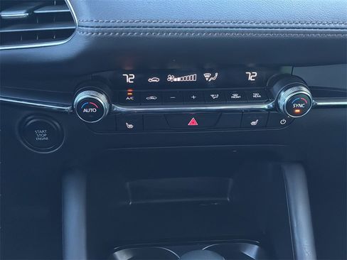 Used 2025 MAZDA MAZDA3 s image 21