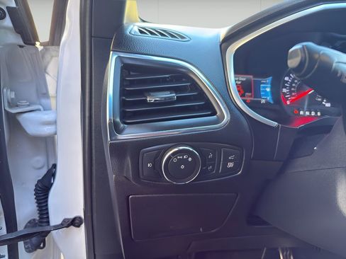 Used 2019 Ford Edge ST w/ Equipment Group 401A AWD/4WD image 13