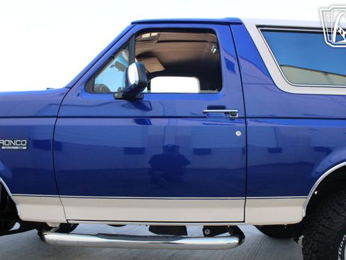 Used 1993 Ford Bronco Eddie Bauer image 31